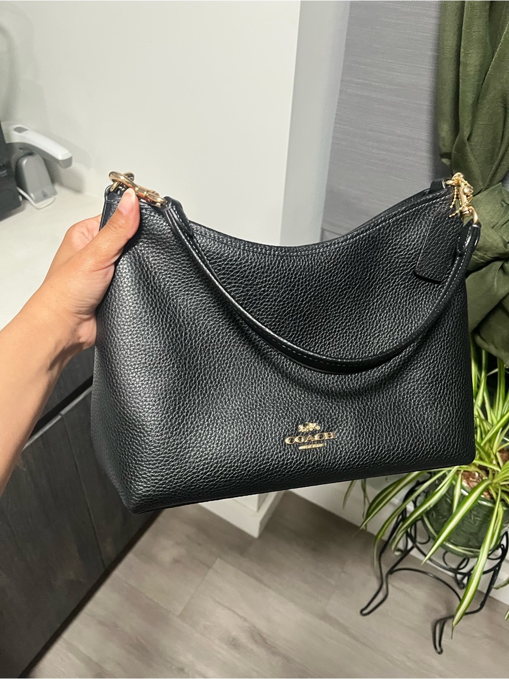 Coach Outlet Laurel MEDIUM Shoulder Bag - Picture 3 of 12